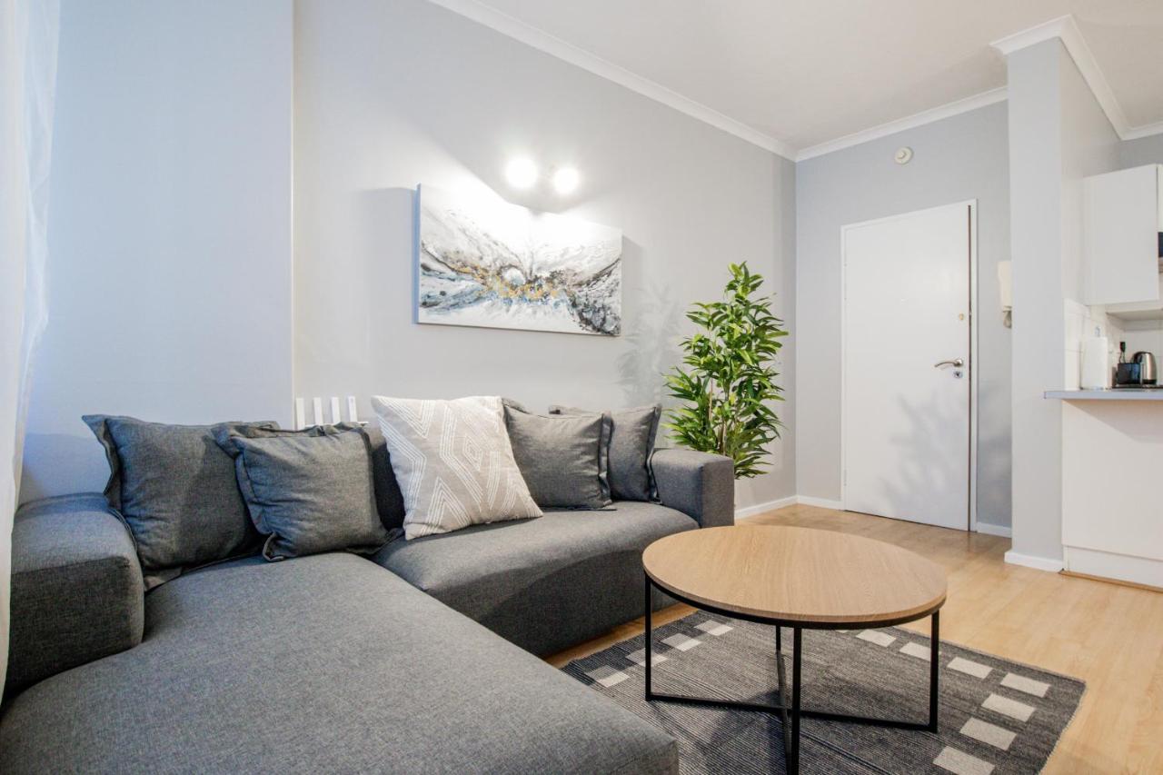 Perspectives 306 By Ctha Apartment